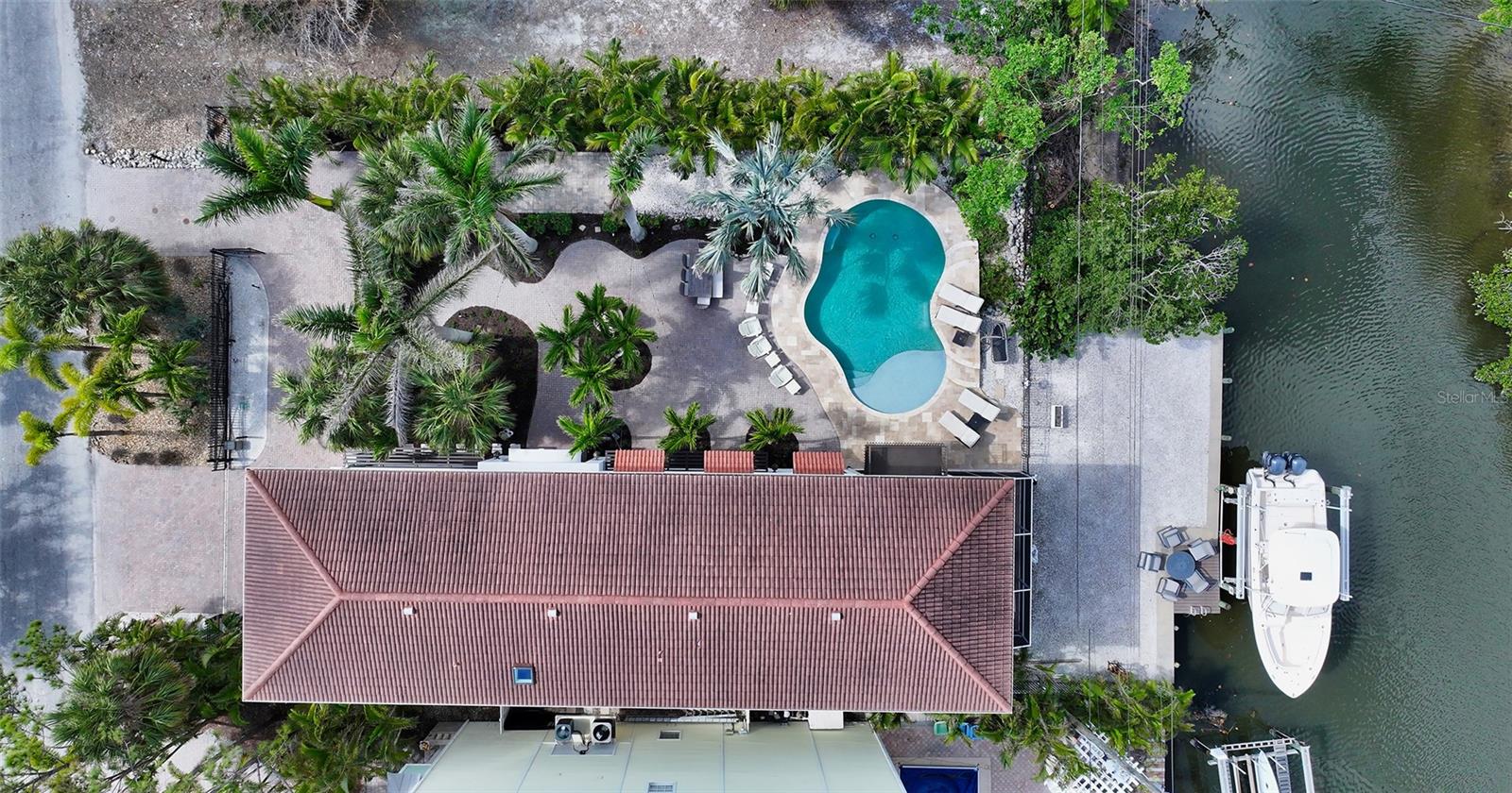 601 AVENIDA DE MAYO, SARASOTA, FL, 34242