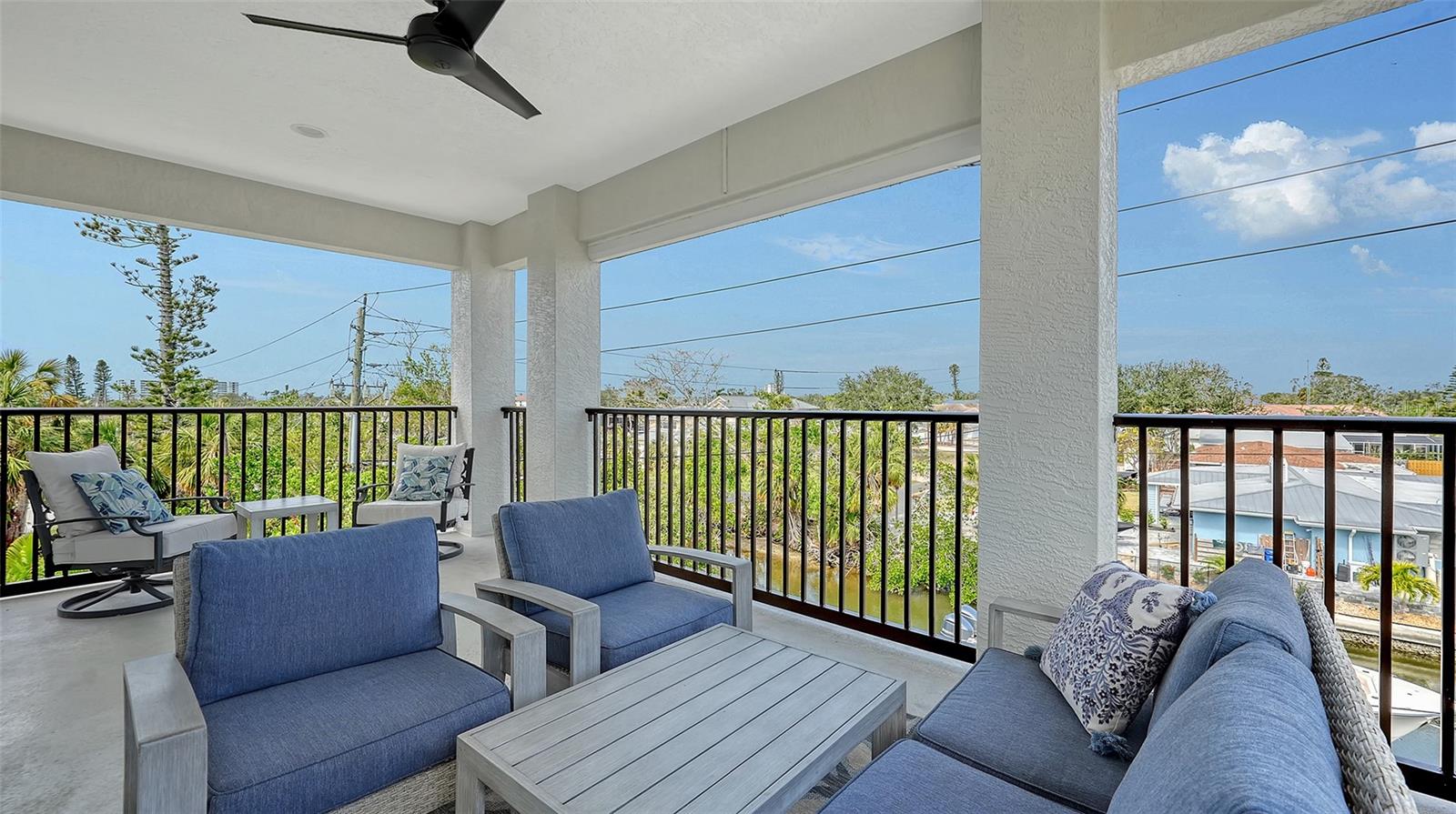 601 AVENIDA DE MAYO, SARASOTA, FL, 34242