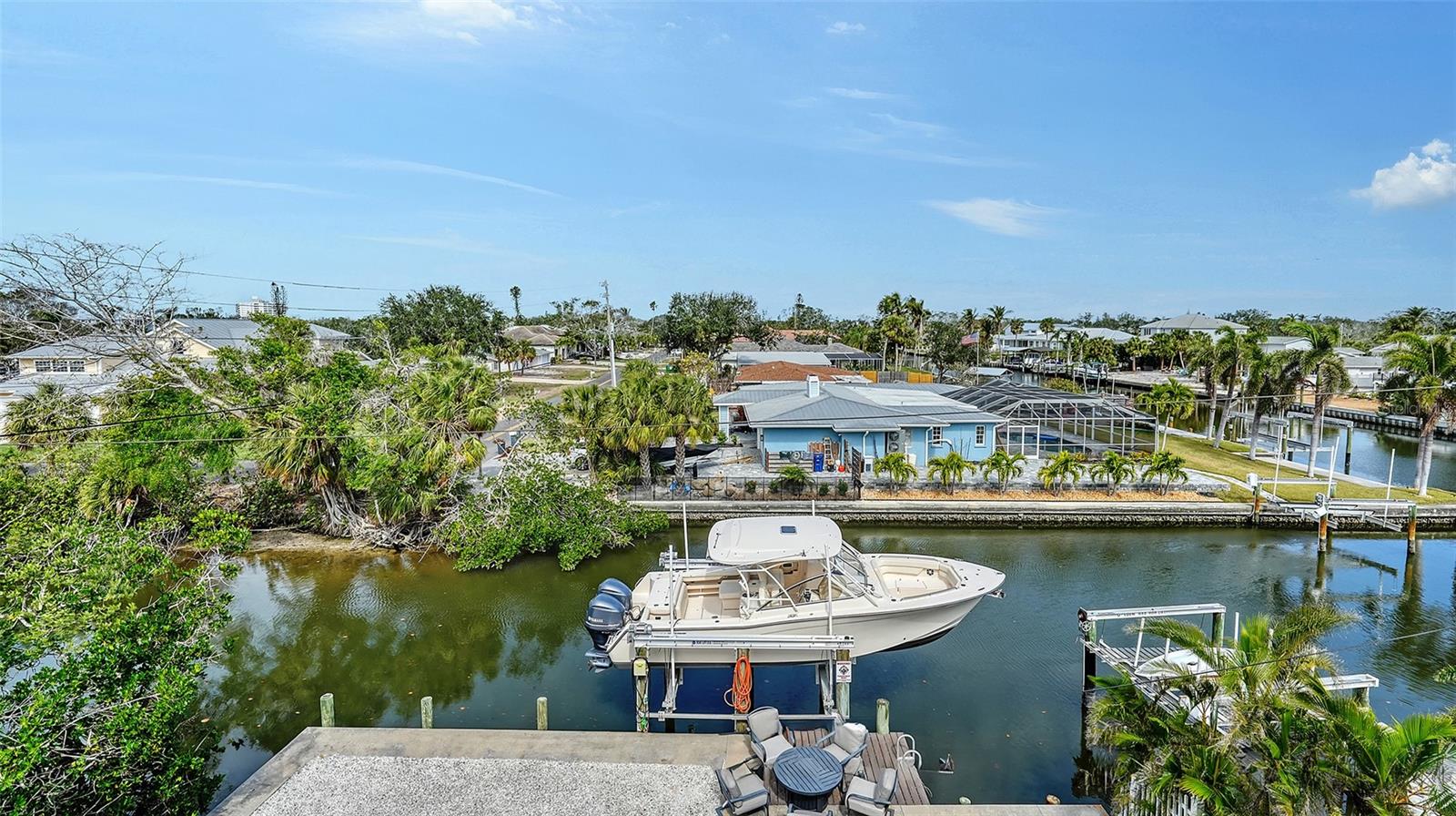601 AVENIDA DE MAYO, SARASOTA, FL, 34242