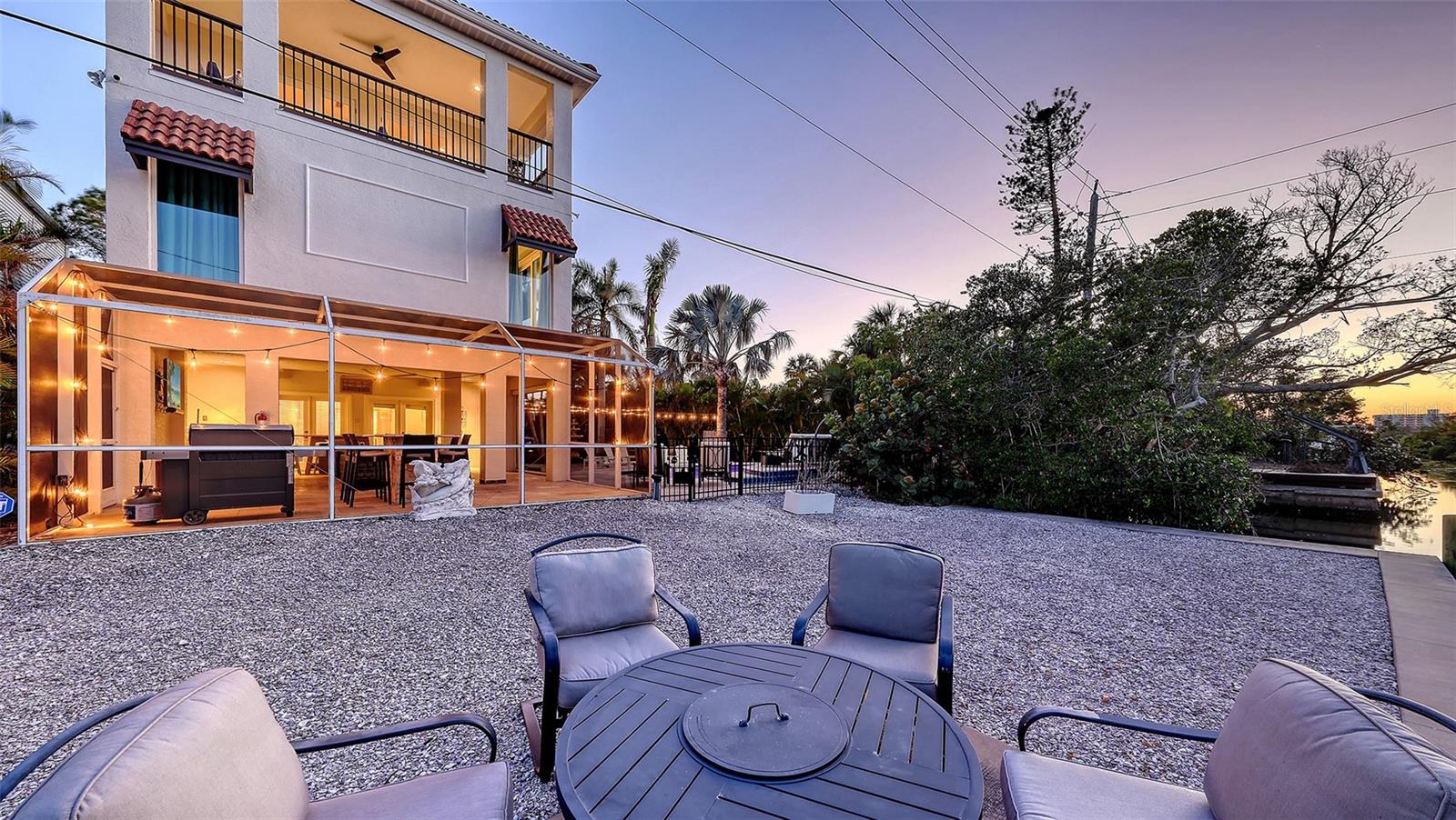 601 AVENIDA DE MAYO, SARASOTA, FL, 34242