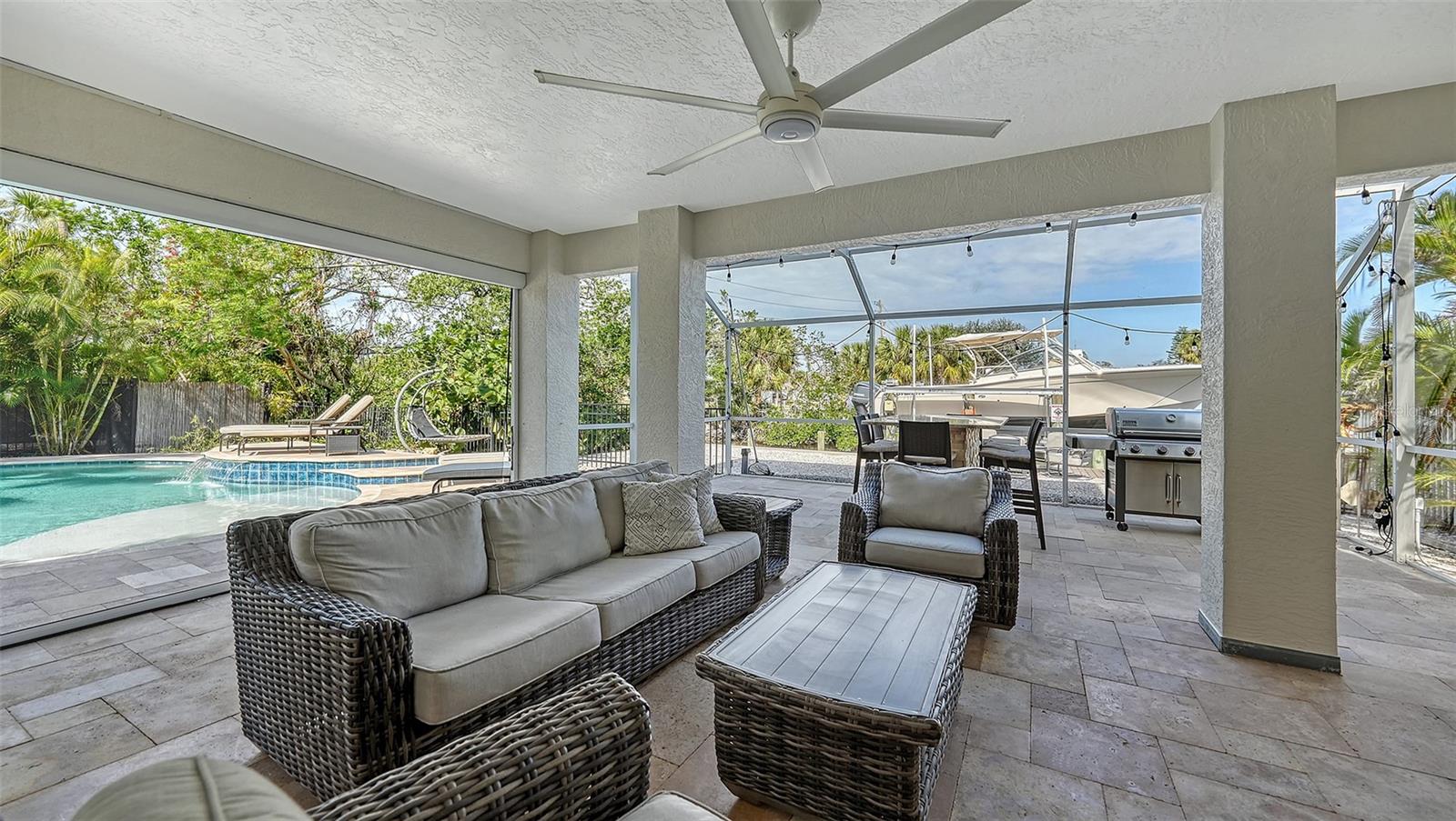 601 AVENIDA DE MAYO, SARASOTA, FL, 34242