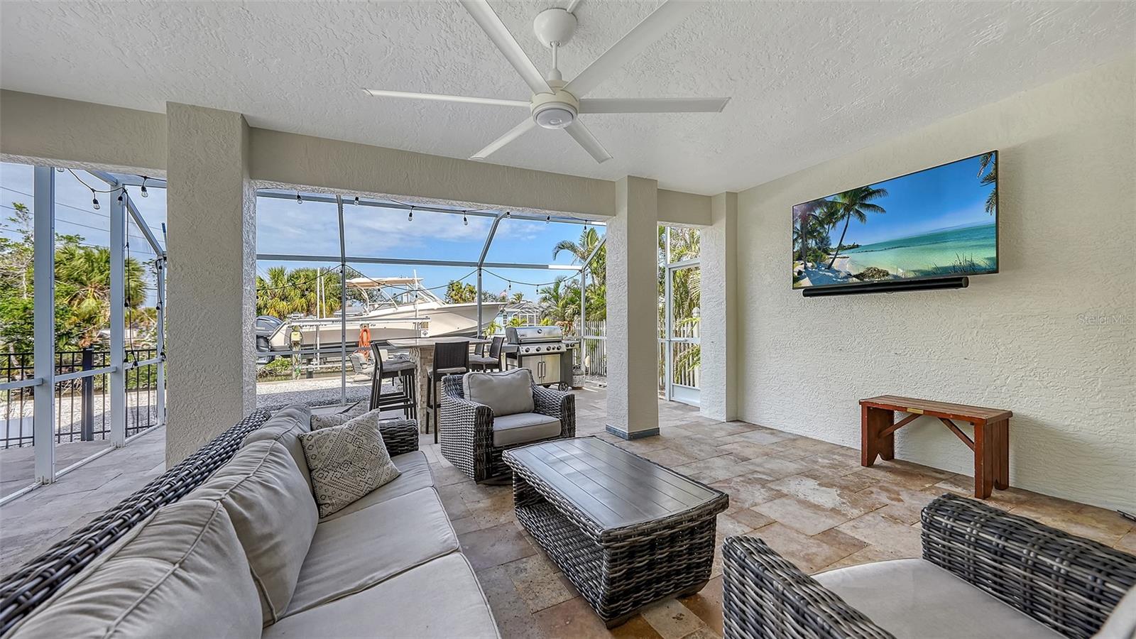 601 AVENIDA DE MAYO, SARASOTA, FL, 34242