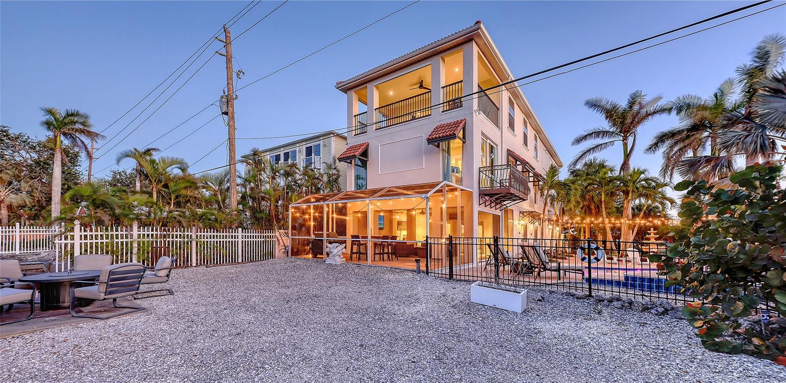 601 AVENIDA DE MAYO, SARASOTA, FL, 34242