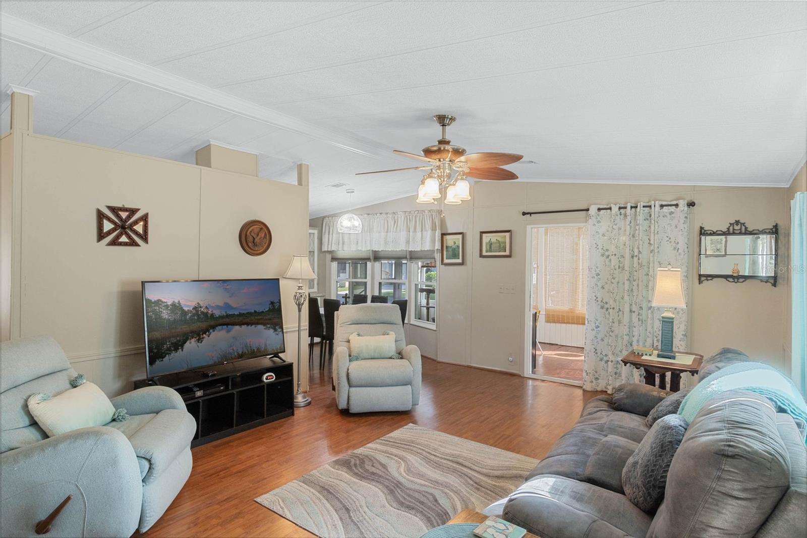 6053 SOUTHERN OAKS DR SE, WINTER HAVEN, FL, 33884