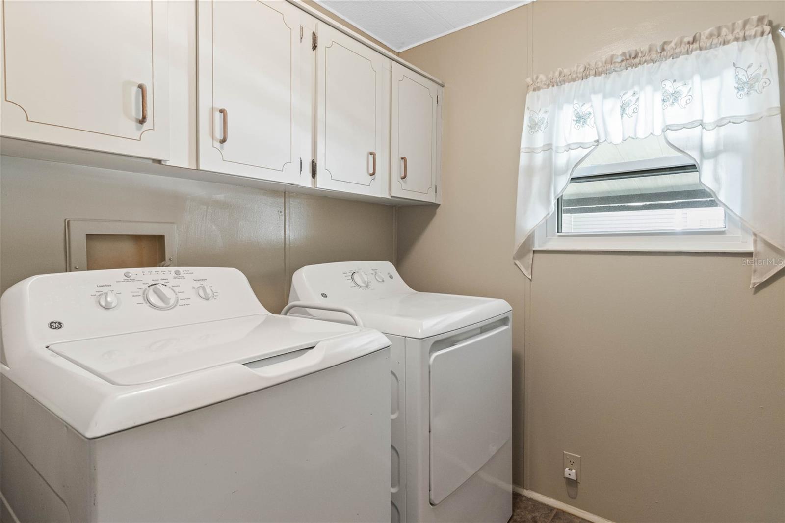 6053 SOUTHERN OAKS DR SE, WINTER HAVEN, FL, 33884