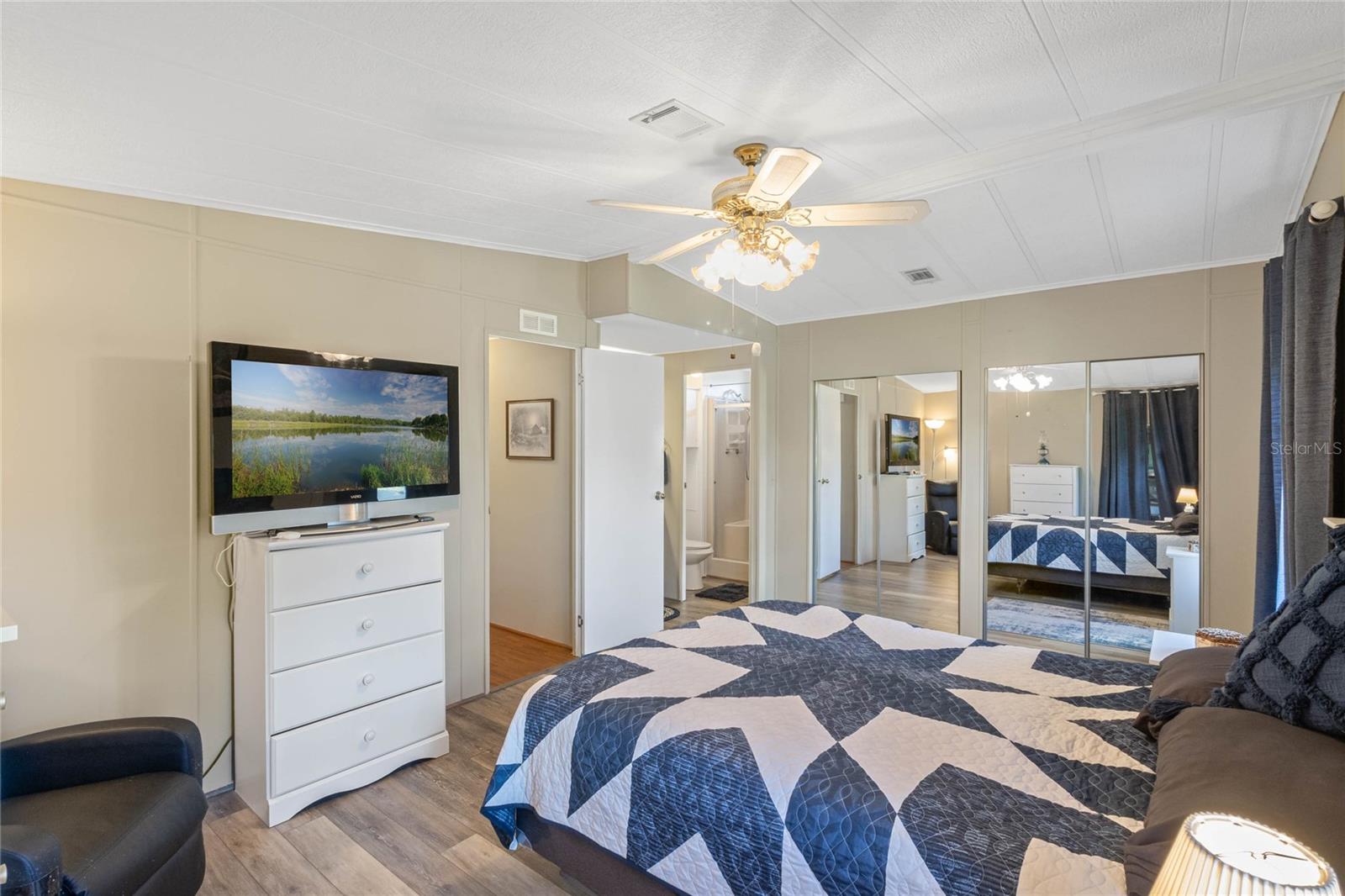 6053 SOUTHERN OAKS DR SE, WINTER HAVEN, FL, 33884