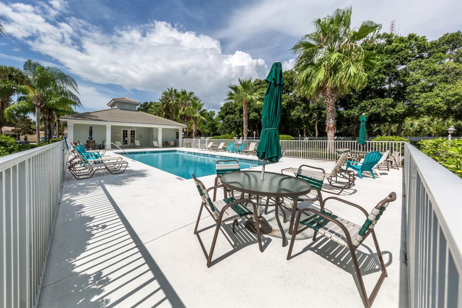 800 GARDENS EDGE DR #814, VENICE, FL, 34285