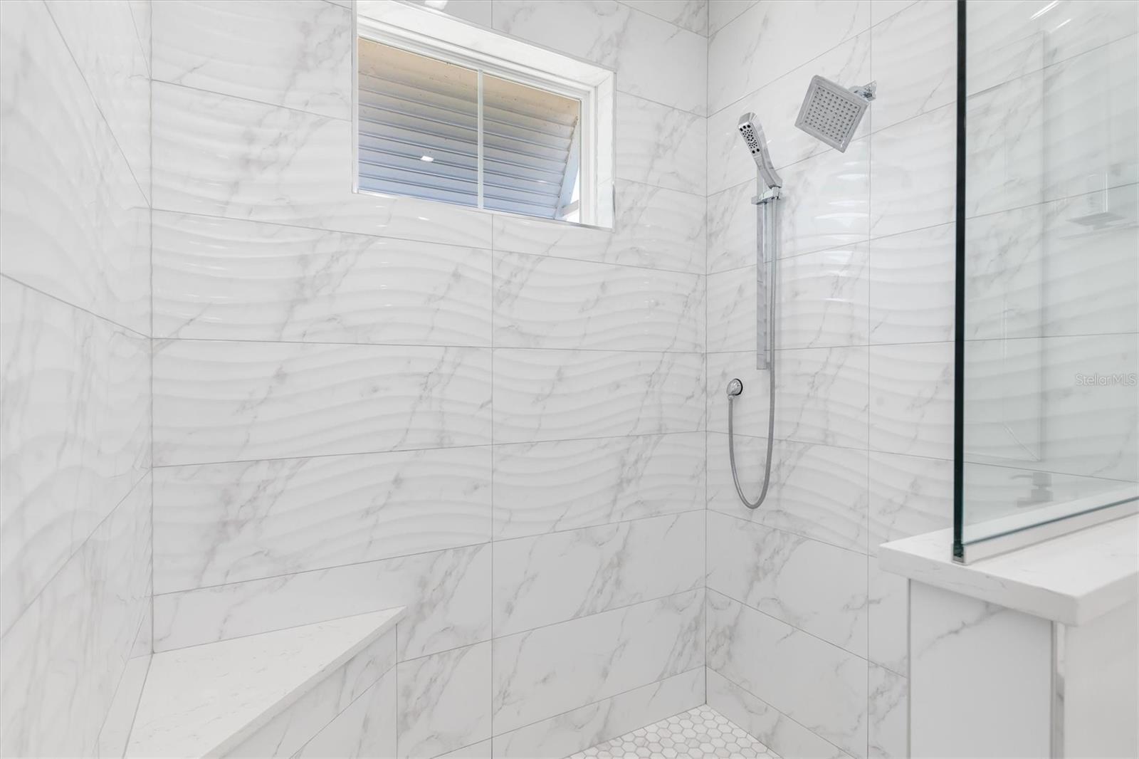 950 W OLYMPIA AVE, PUNTA GORDA, FL, 33950