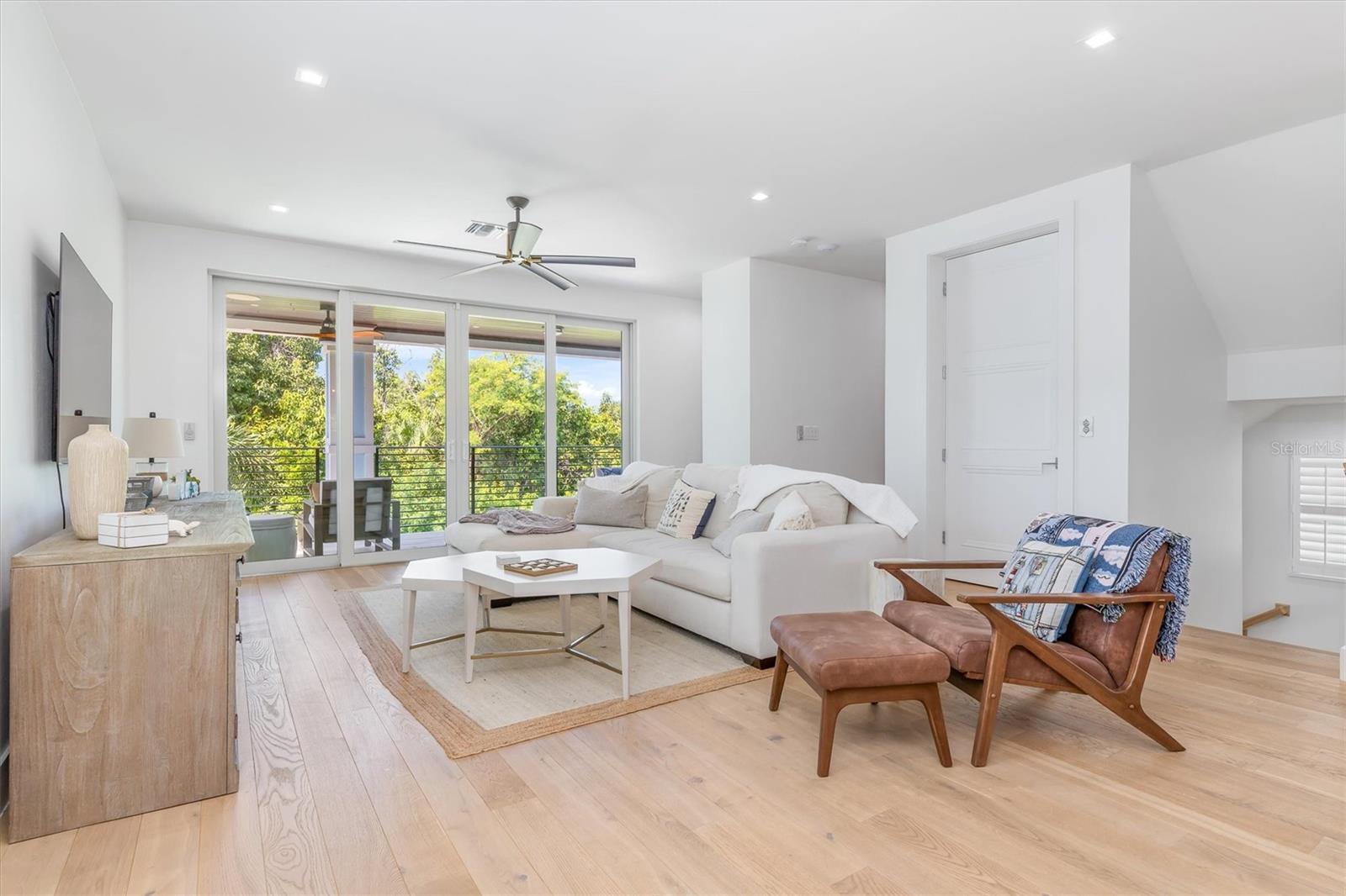 950 W OLYMPIA AVE, PUNTA GORDA, FL, 33950