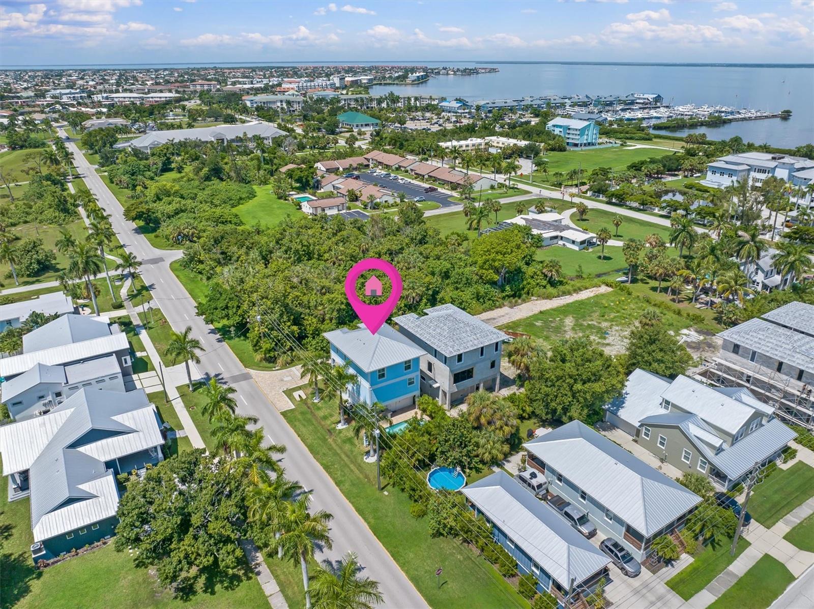 950 W OLYMPIA AVE, PUNTA GORDA, FL, 33950