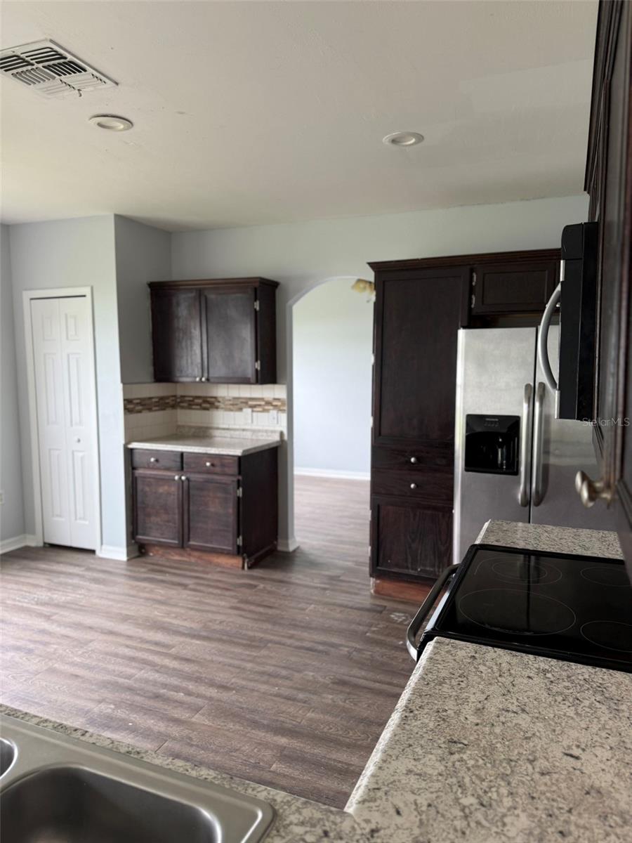 1117 CAMBOURNE DR, KISSIMMEE, FL, 34758