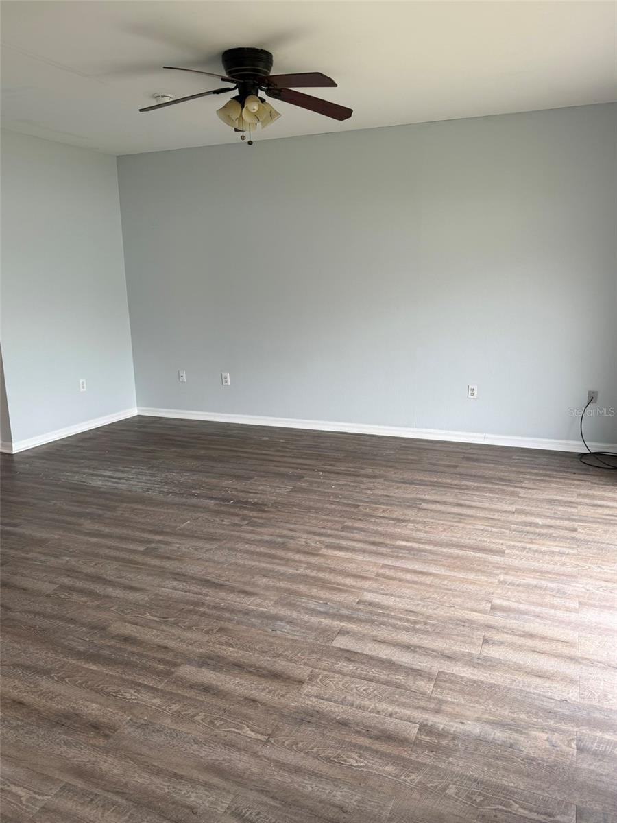 1117 CAMBOURNE DR, KISSIMMEE, FL, 34758