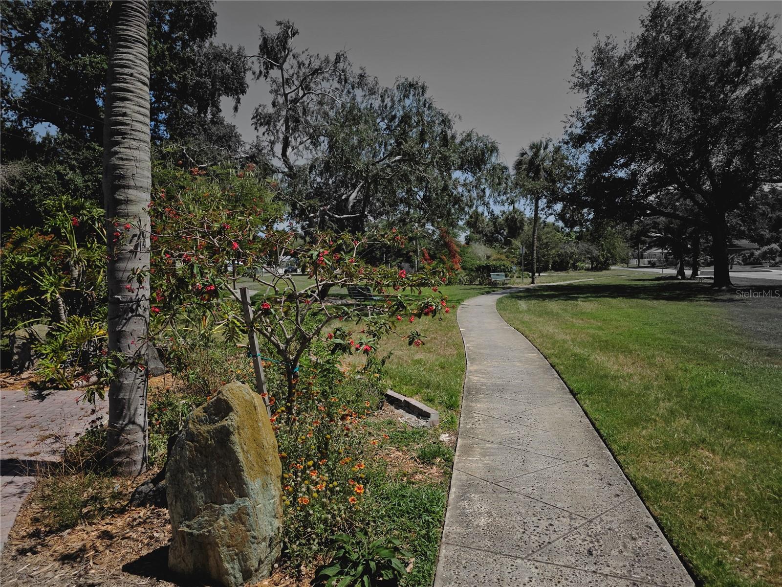 2820 DUPONT ST S #203, GULFPORT, FL, 33707