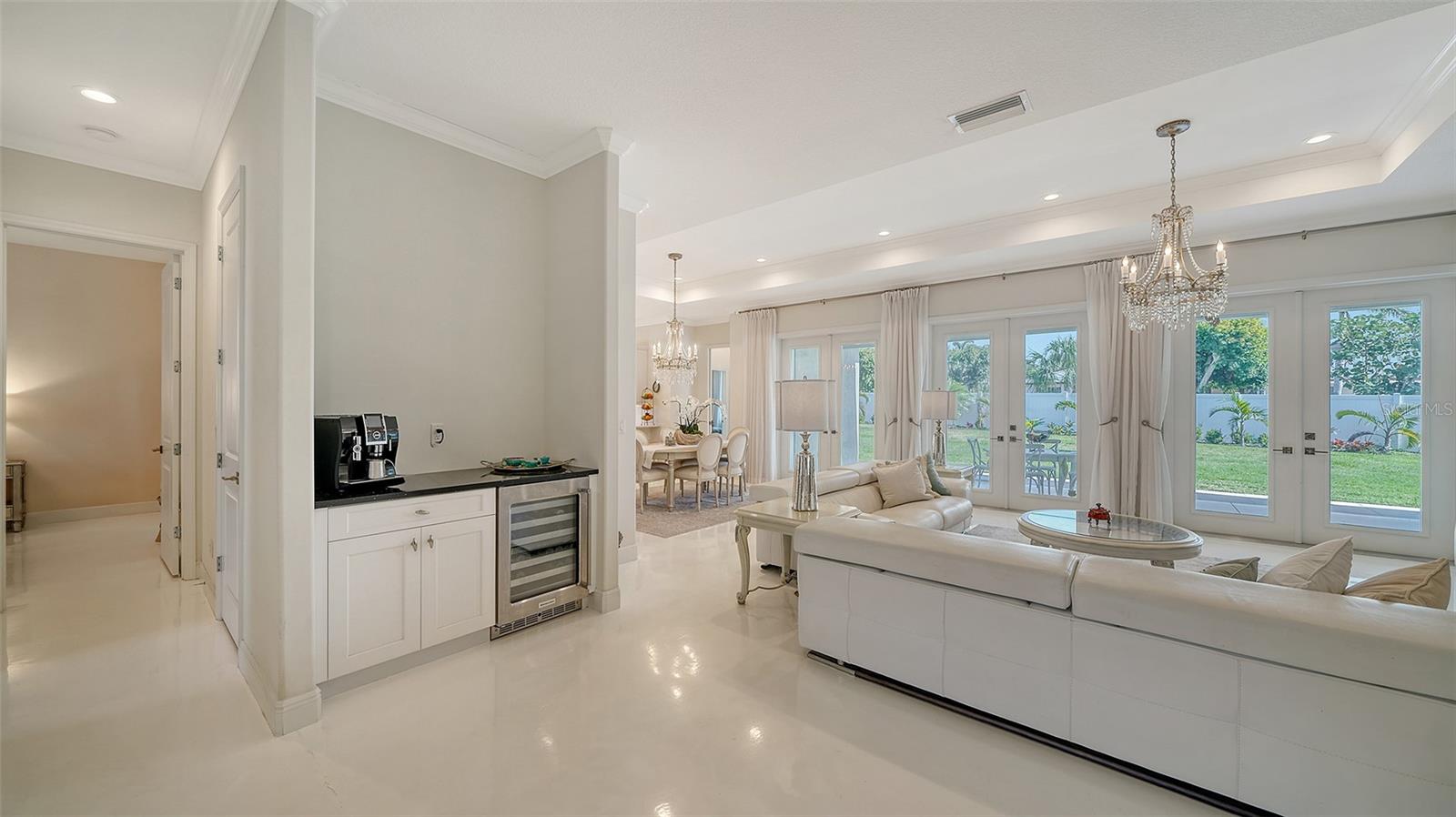 1111 MALLORCA DR, BRADENTON, FL, 34209