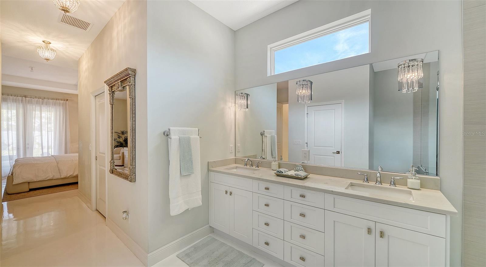 1111 MALLORCA DR, BRADENTON, FL, 34209