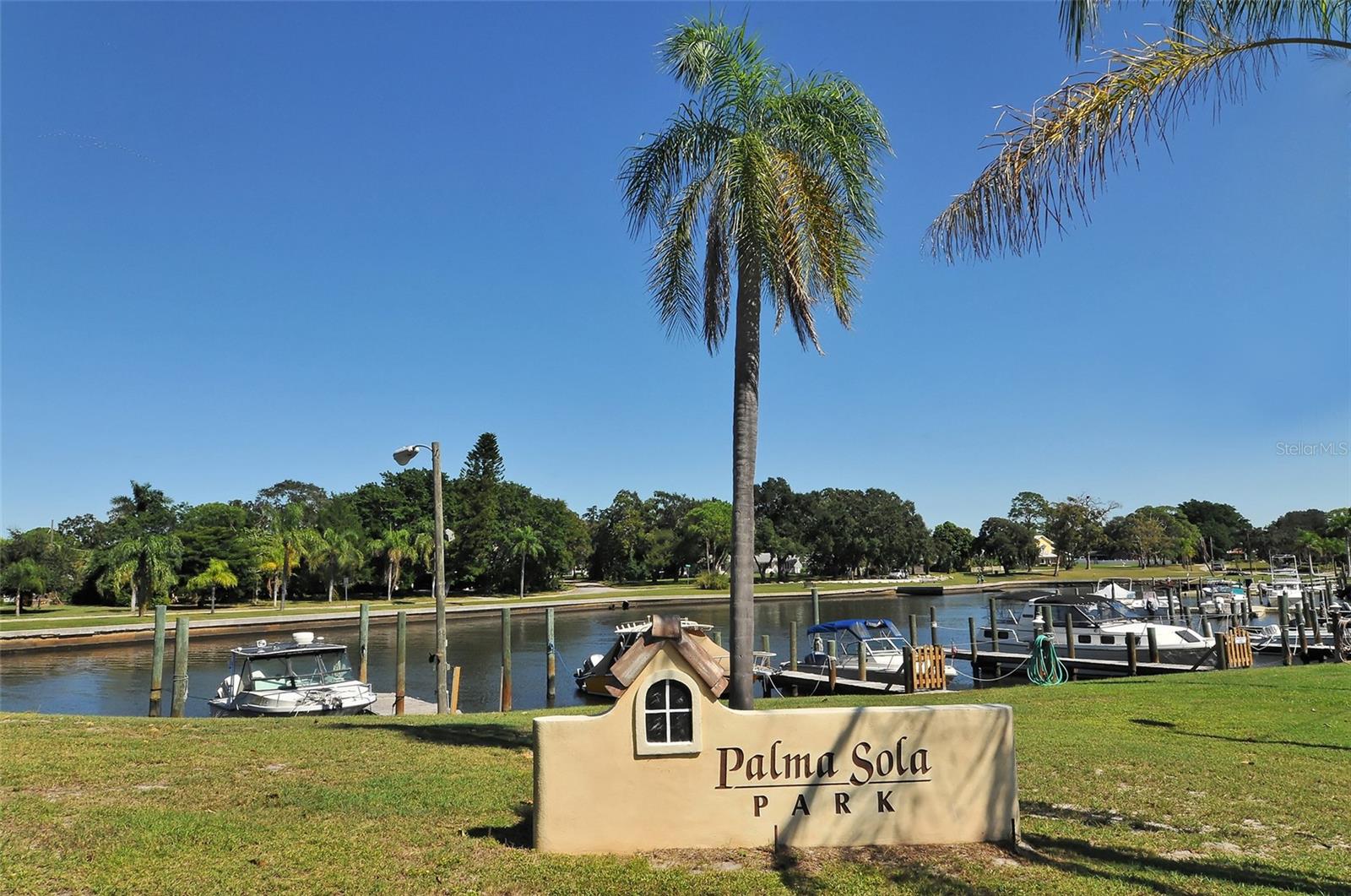 1111 MALLORCA DR, BRADENTON, FL, 34209