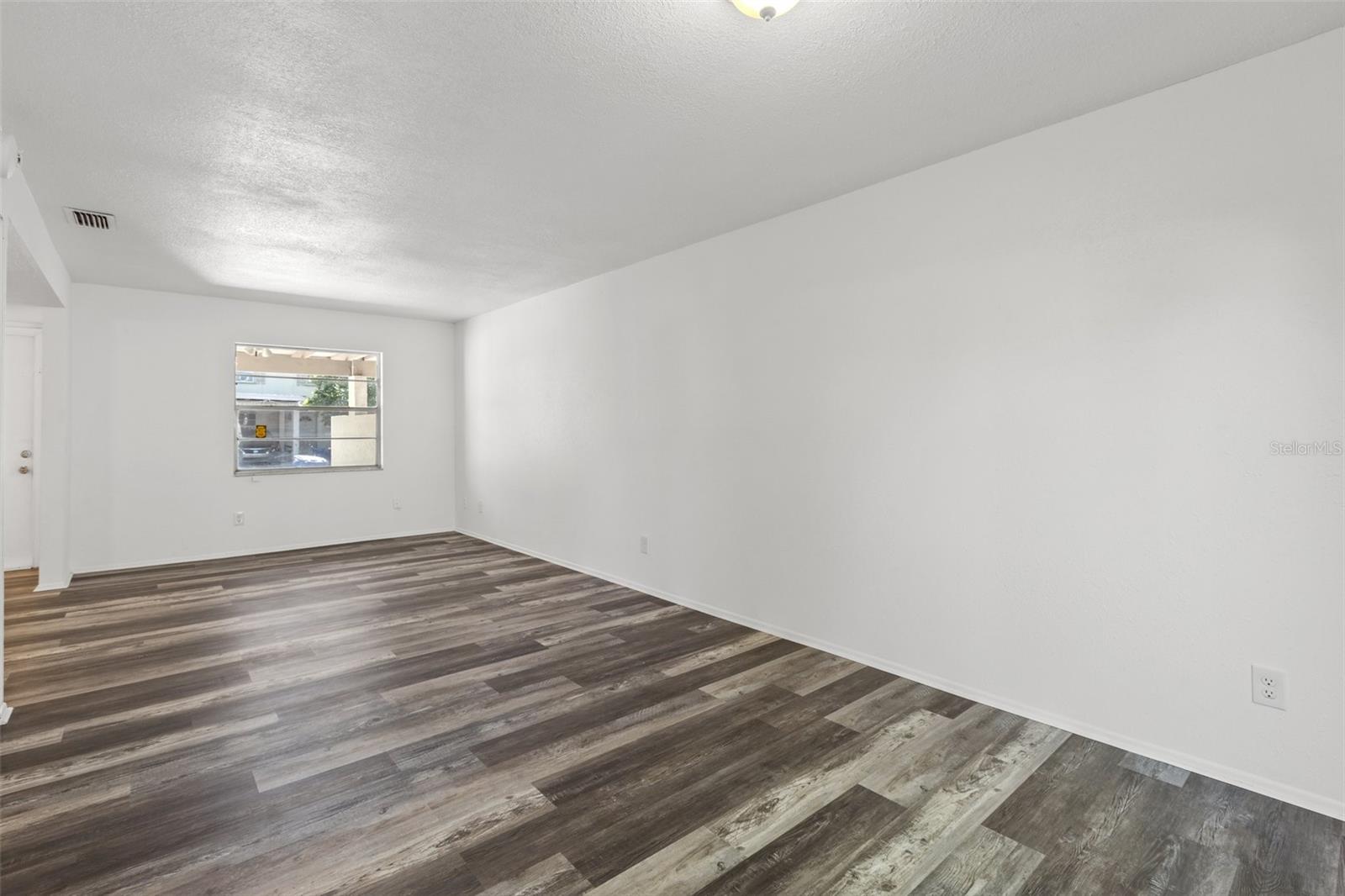 5225 TENNIS COURT CIR #5225, TAMPA, FL, 33617