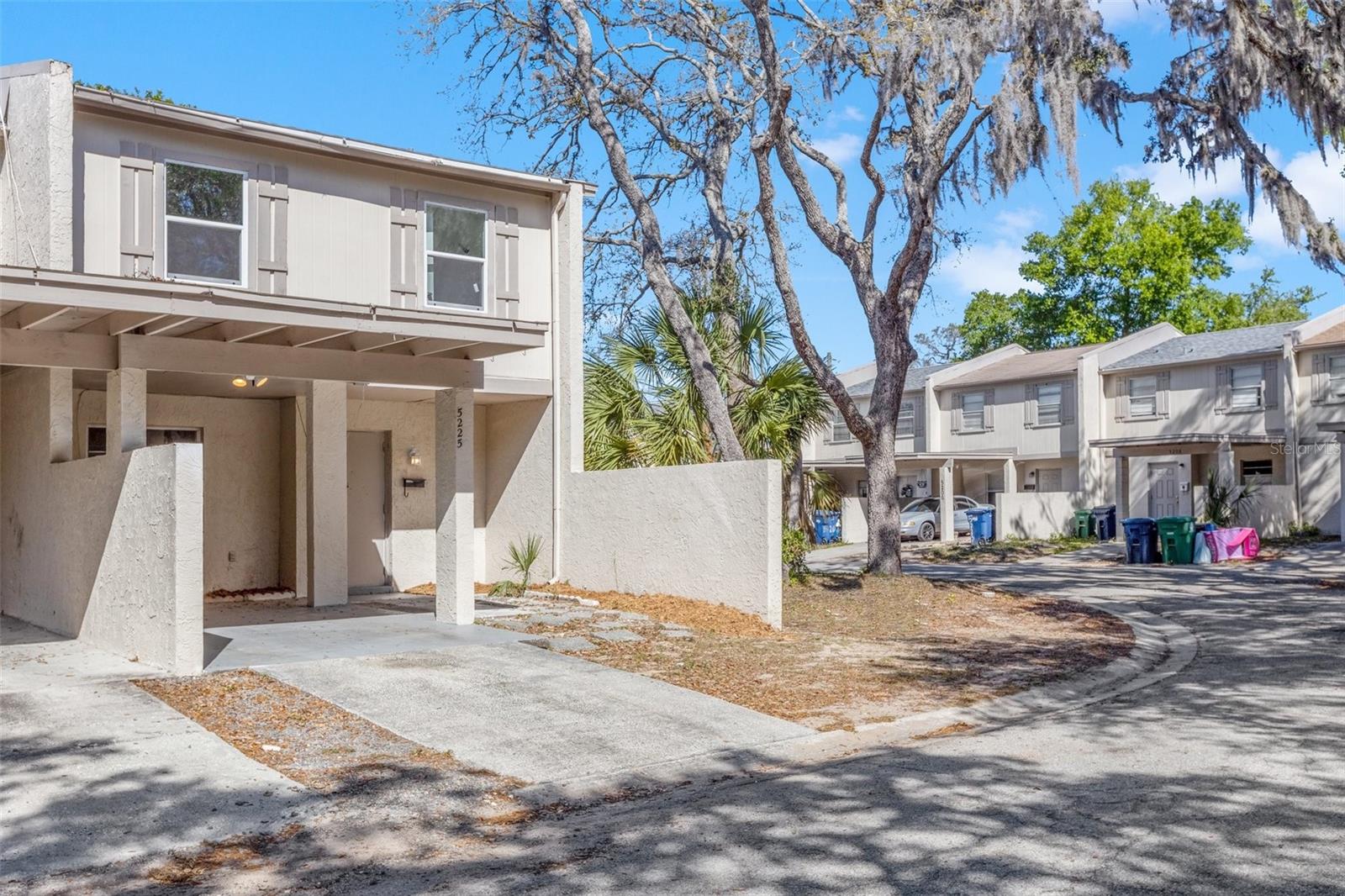 5225 TENNIS COURT CIR #5225, TAMPA, FL, 33617