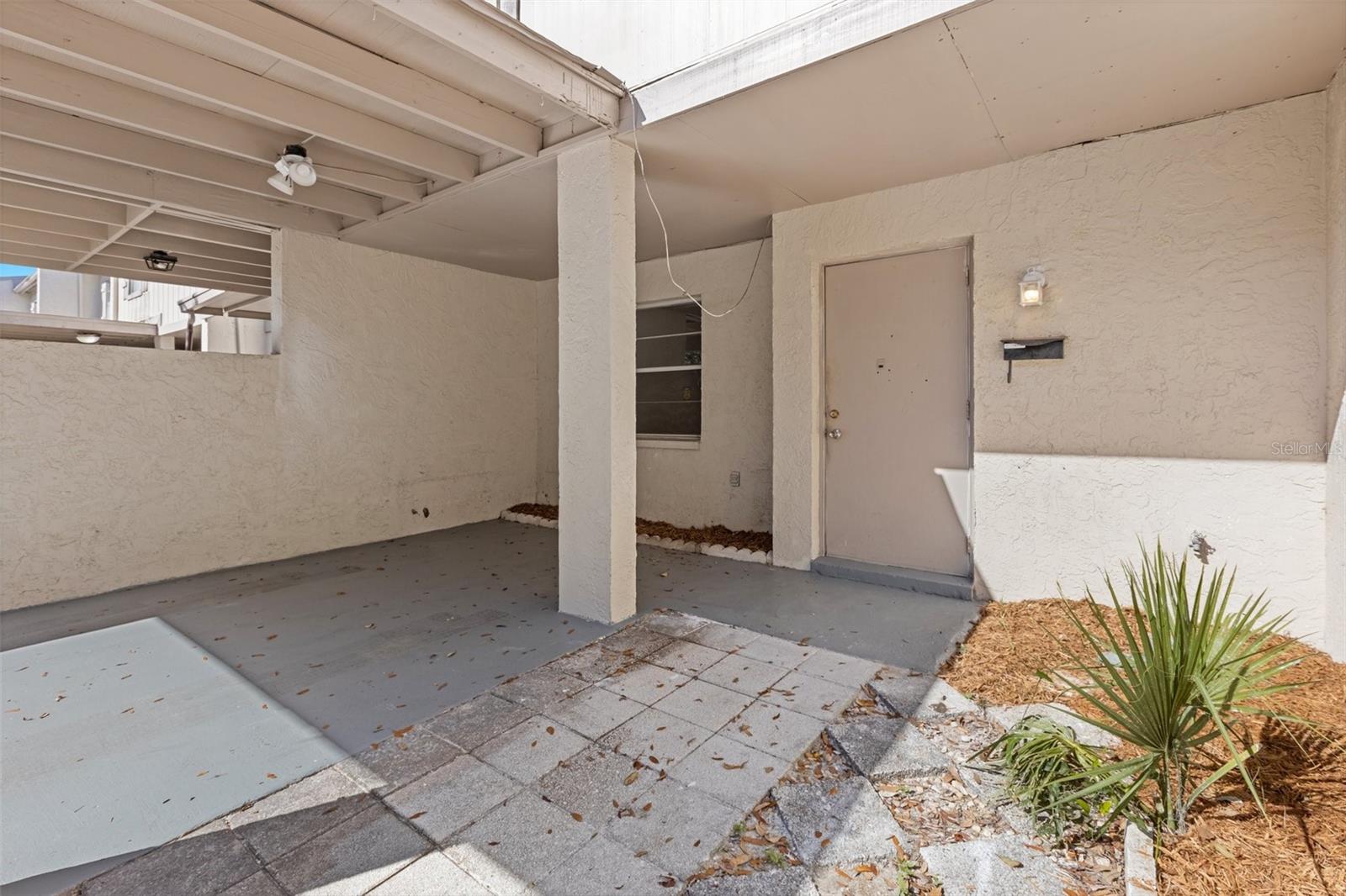 5225 TENNIS COURT CIR #5225, TAMPA, FL, 33617