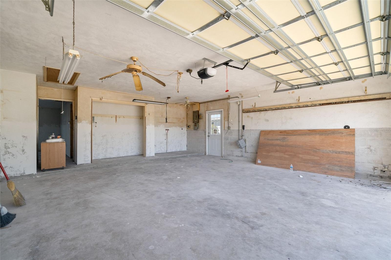 10427 SPOONBILL RD W, BRADENTON, FL, 34209