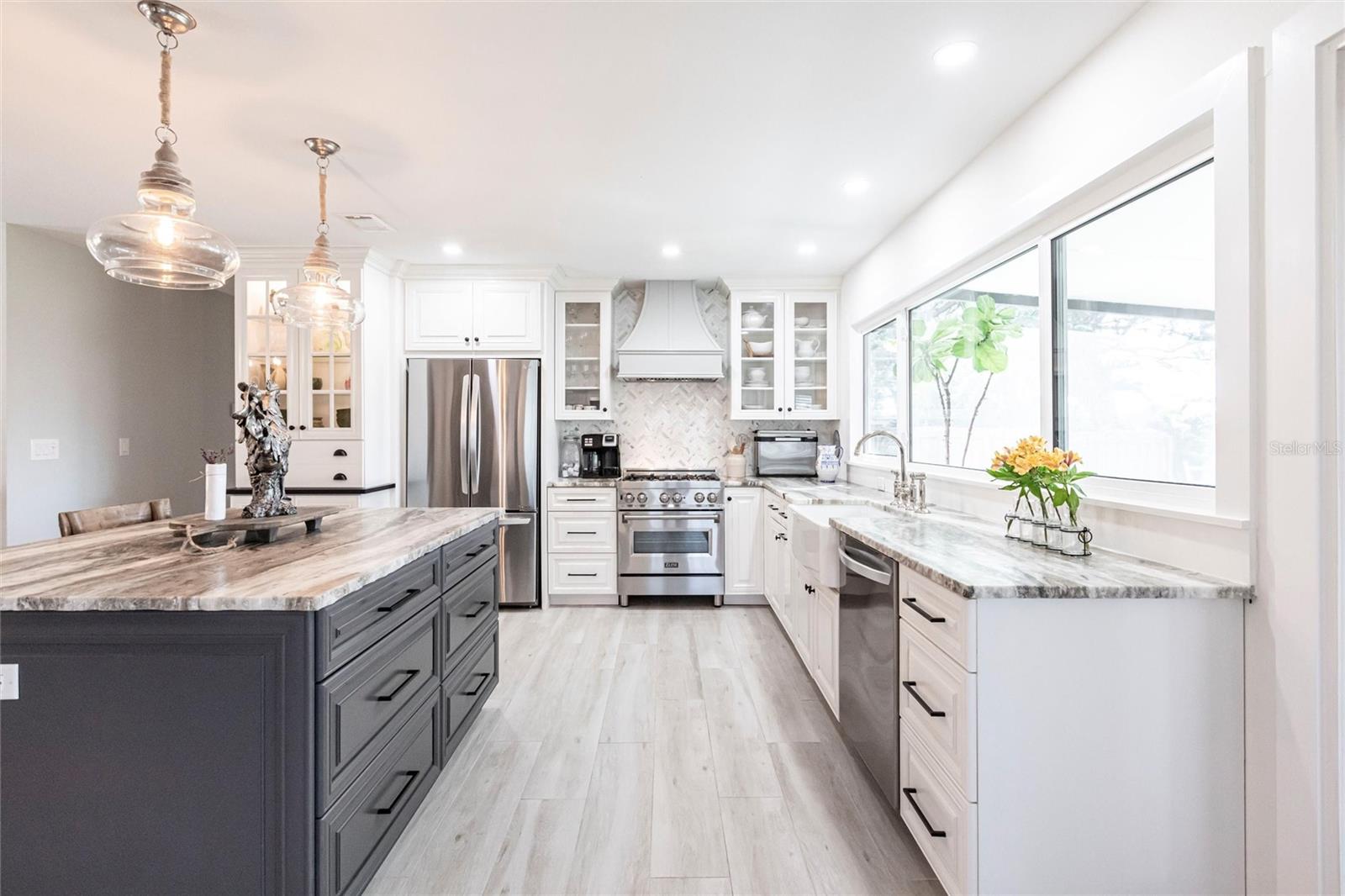 18379 MEYER AVE, PORT CHARLOTTE, FL, 33948