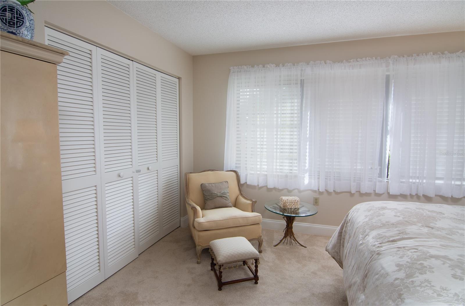 5635 GOLF POINTE DR #101, SARASOTA, FL, 34243