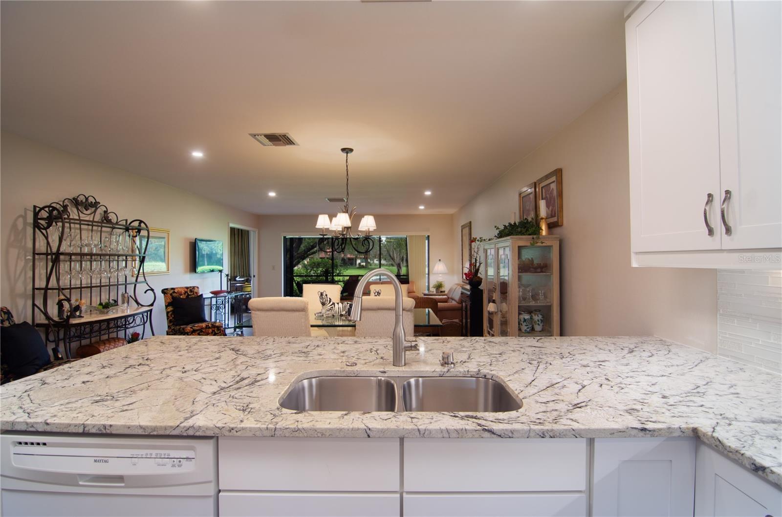 5635 GOLF POINTE DR #101, SARASOTA, FL, 34243