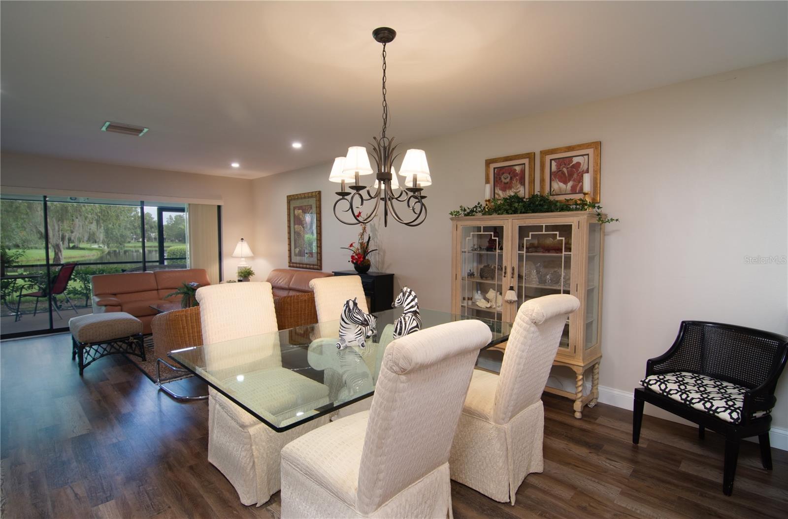 5635 GOLF POINTE DR #101, SARASOTA, FL, 34243