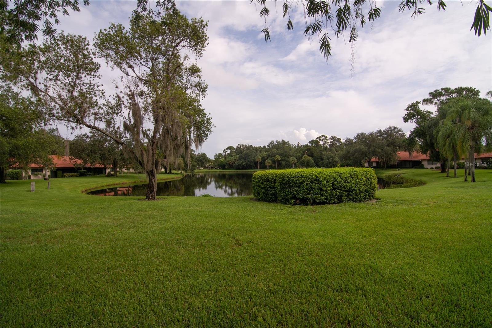 5635 GOLF POINTE DR #101, SARASOTA, FL, 34243
