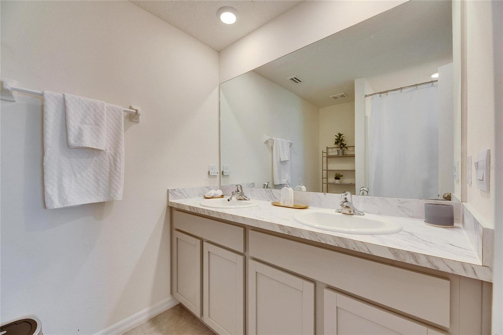 5617 FLAGSTONE TRL, PALMETTO, FL, 34221