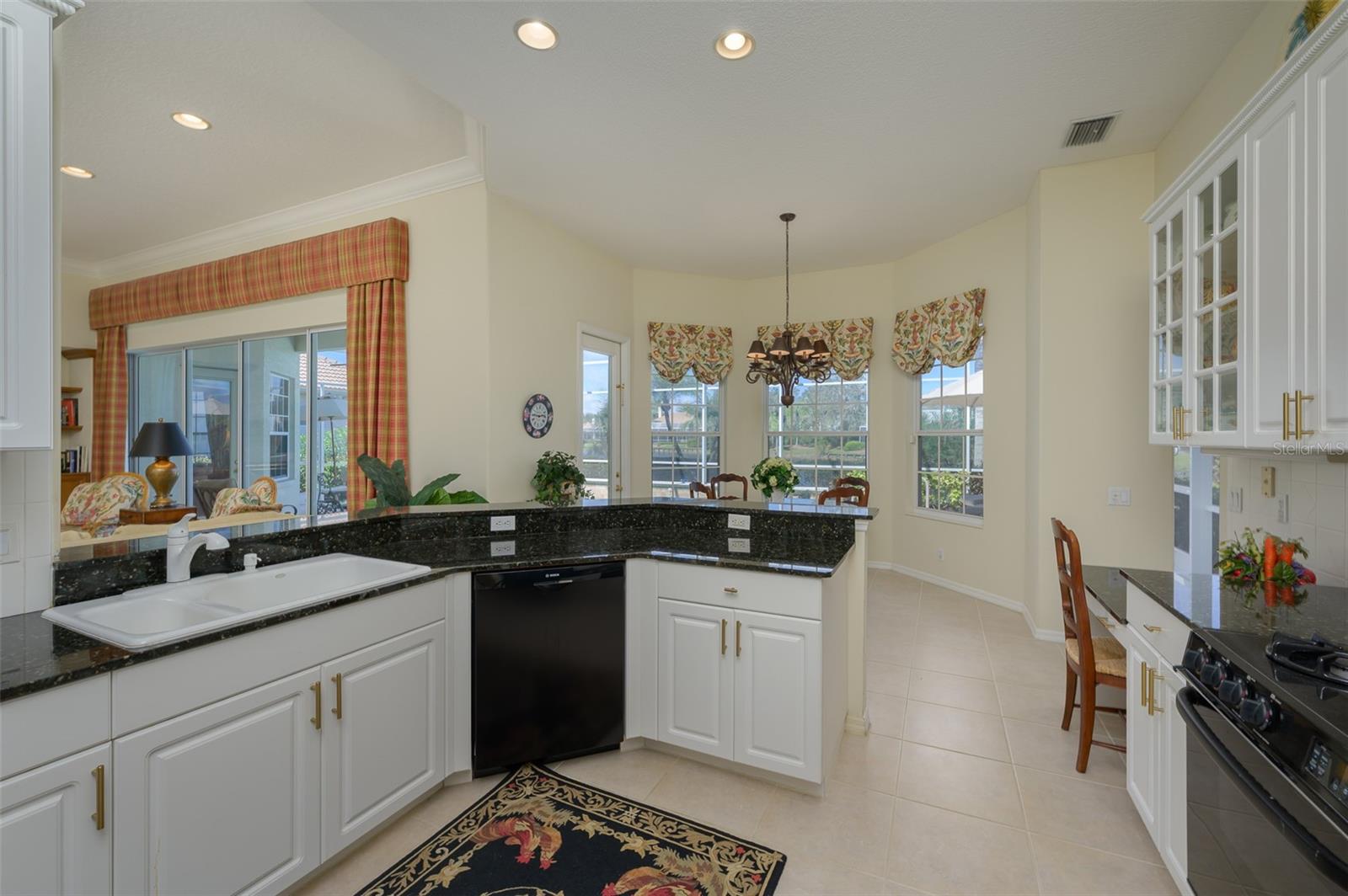 7015 STANHOPE PL, UNIVERSITY PARK, FL, 34201