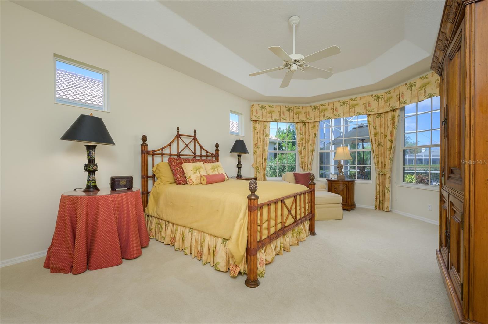 7015 STANHOPE PL, UNIVERSITY PARK, FL, 34201