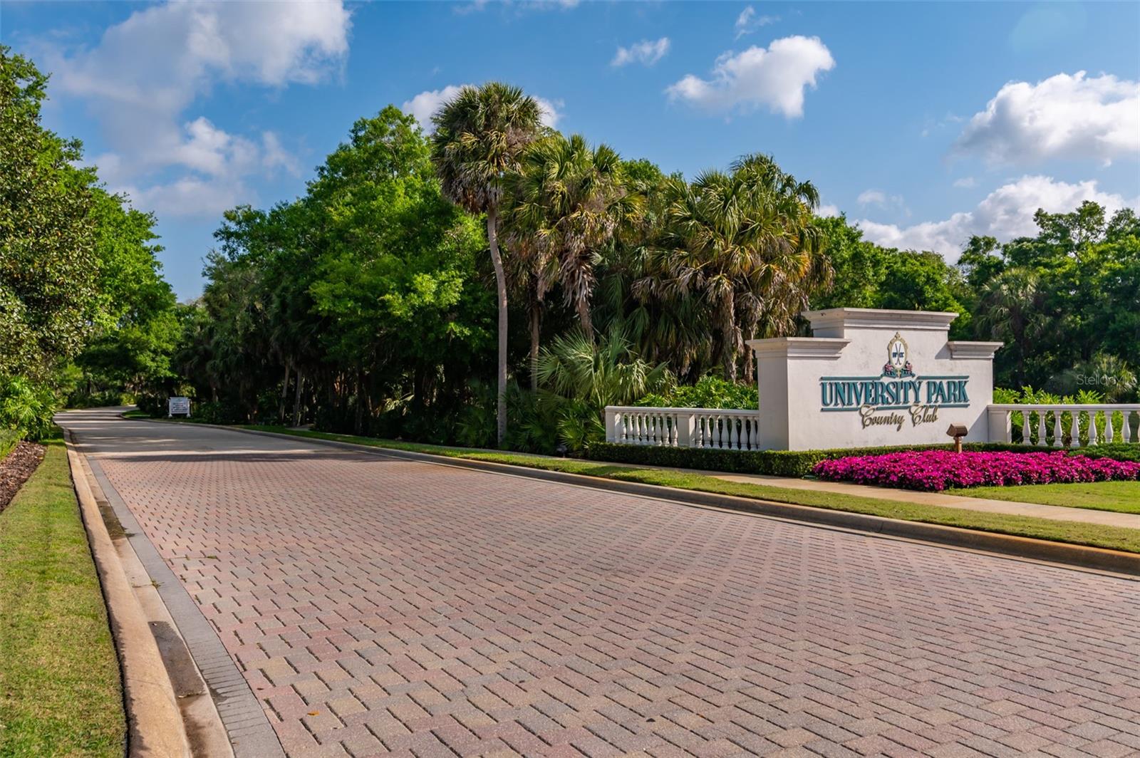 7015 STANHOPE PL, UNIVERSITY PARK, FL, 34201