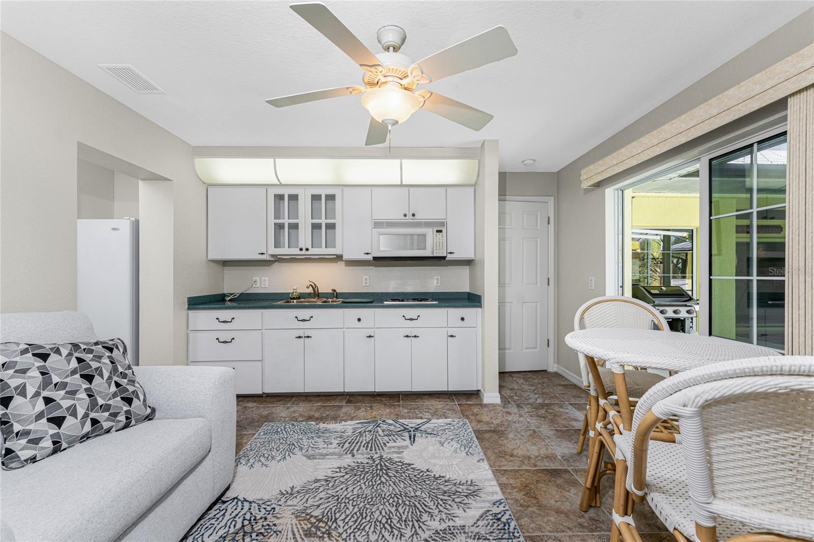 817 BOUNDARY BLVD, ROTONDA WEST, FL, 33947
