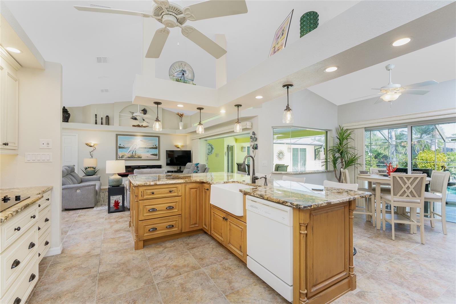 817 BOUNDARY BLVD, ROTONDA WEST, FL, 33947