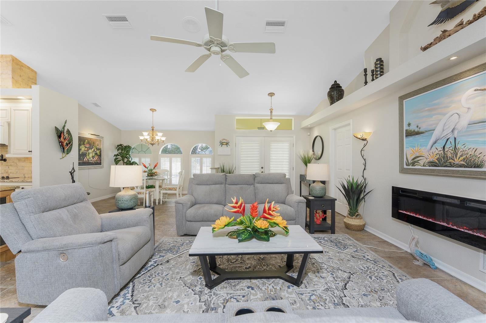 817 BOUNDARY BLVD, ROTONDA WEST, FL, 33947