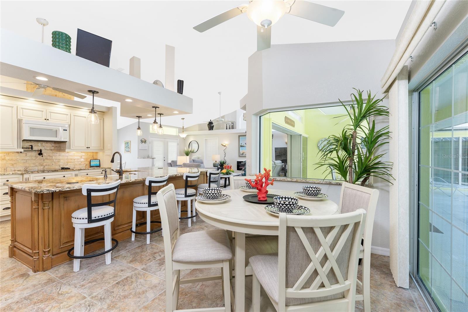 817 BOUNDARY BLVD, ROTONDA WEST, FL, 33947