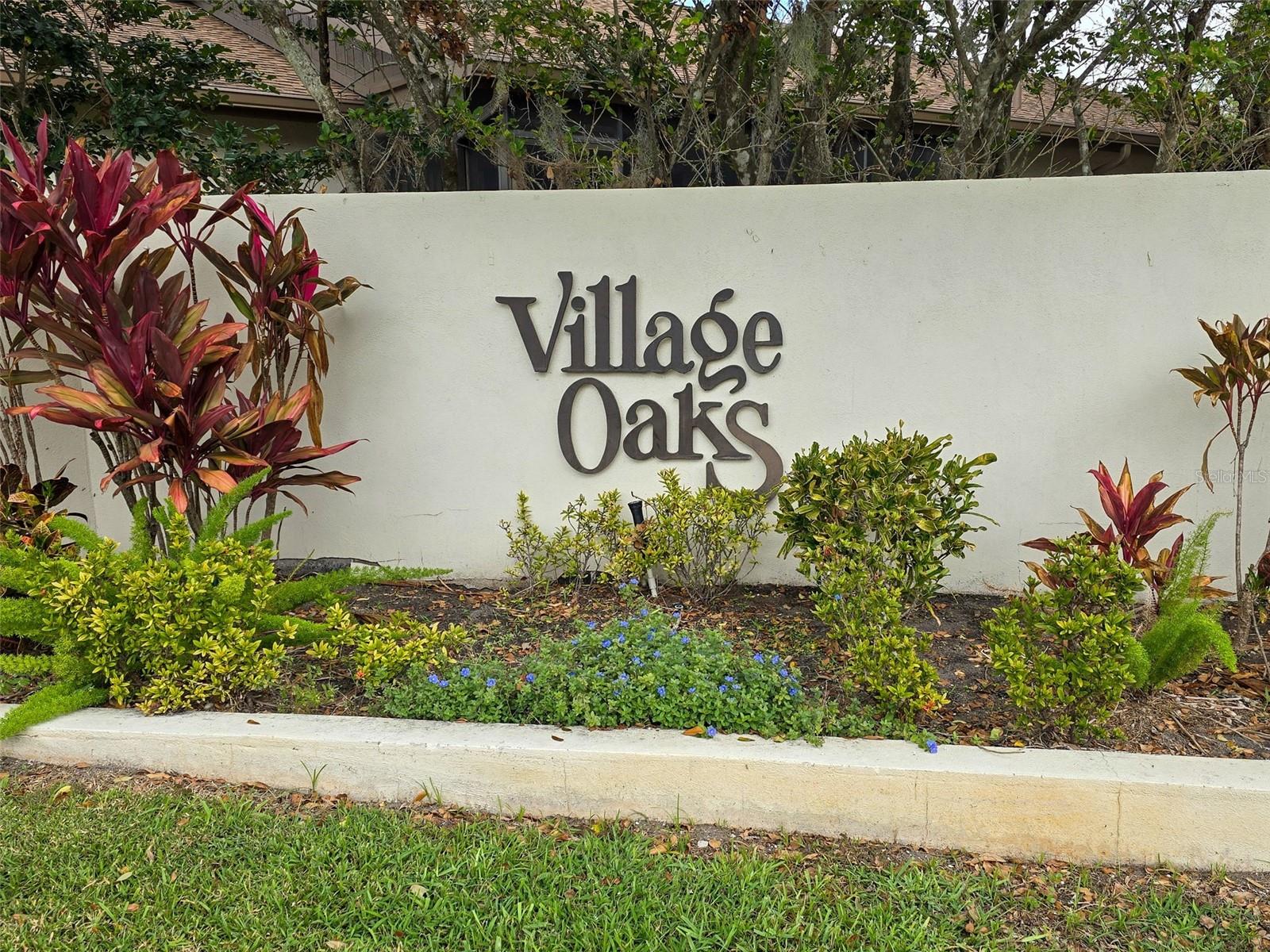 623 OAK HILL CIR #28, SARASOTA, FL, 34232