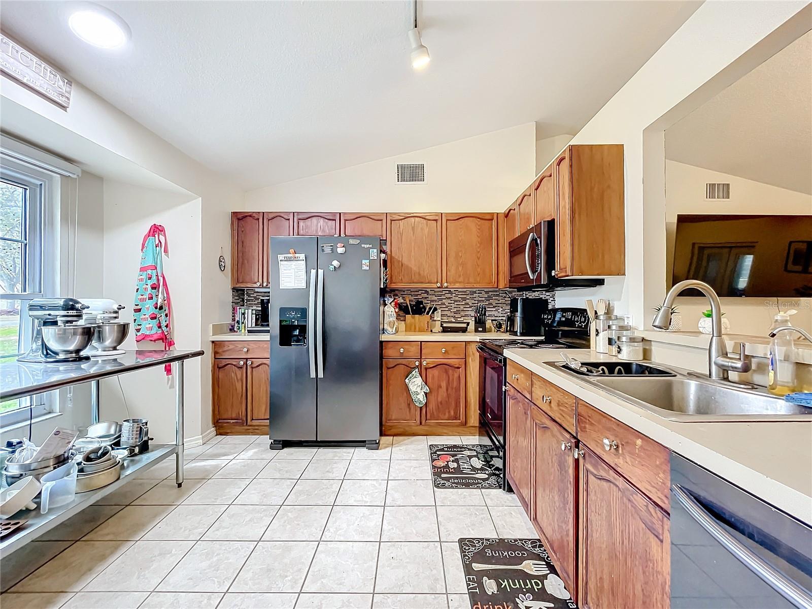 37042 SANDY LN, GRAND ISLAND, FL, 32735
