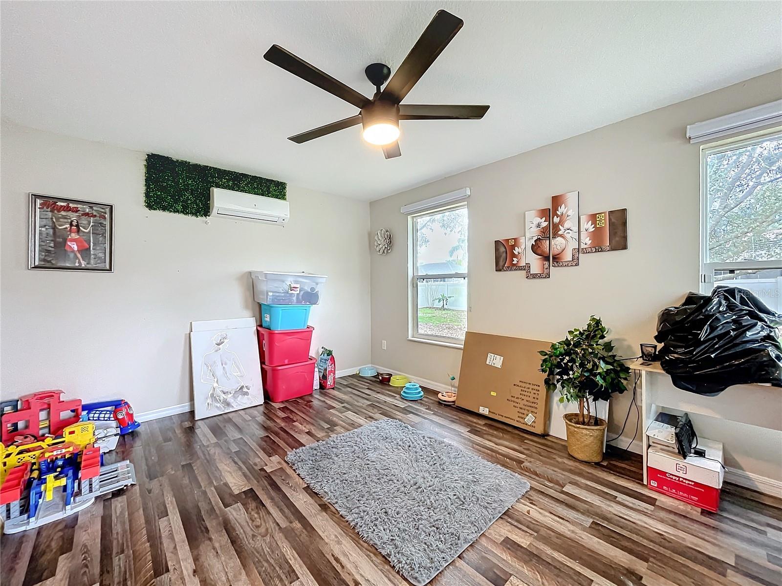 37042 SANDY LN, GRAND ISLAND, FL, 32735