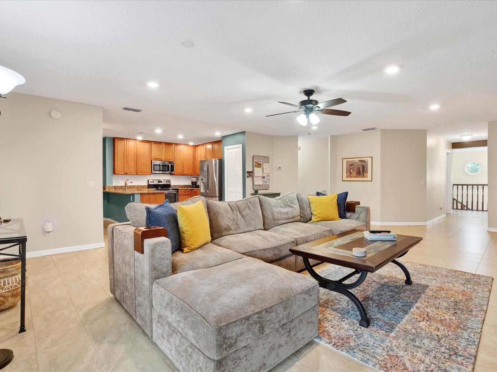4524 SOUTHAMPTON CT #4524, TAMPA, FL, 33618