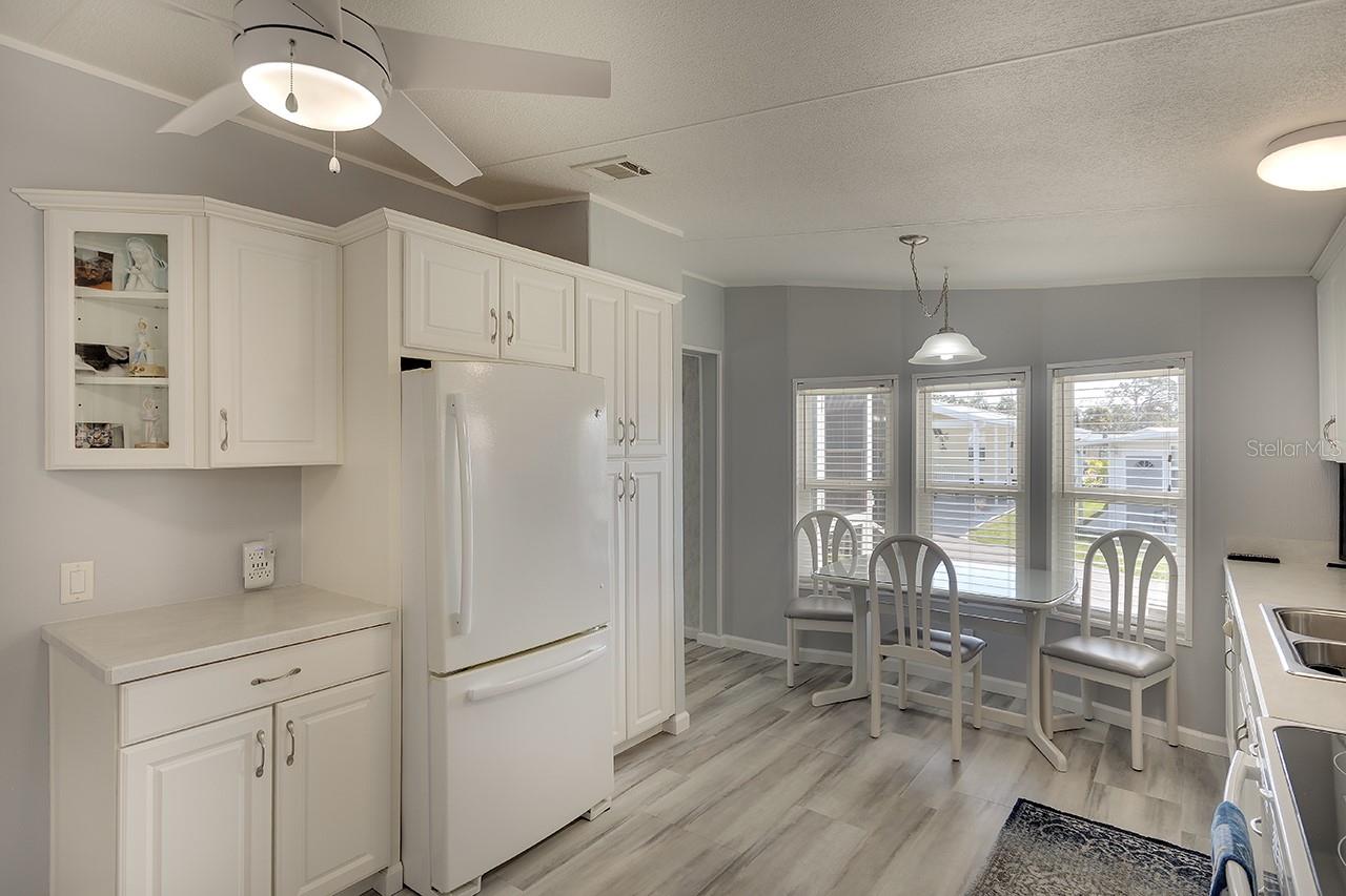 2081 DETROITER ST, SARASOTA, FL, 34231