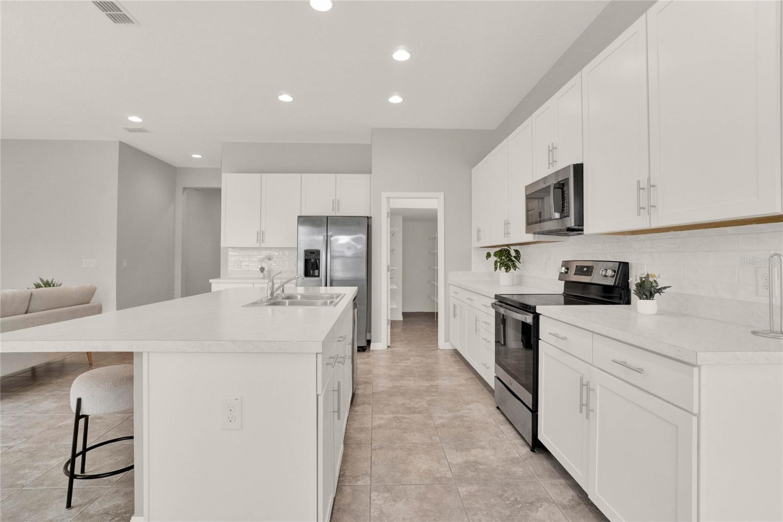 2050 BRILLANTE DR, ST CLOUD, FL, 34771