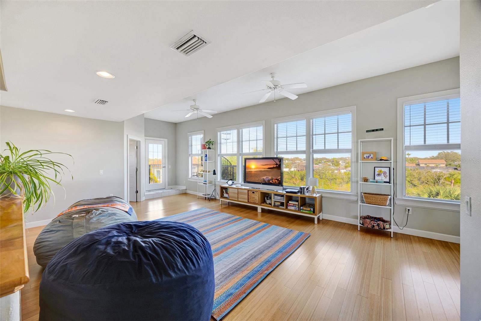 4707 TROYDALE RD, TAMPA, FL, 33615