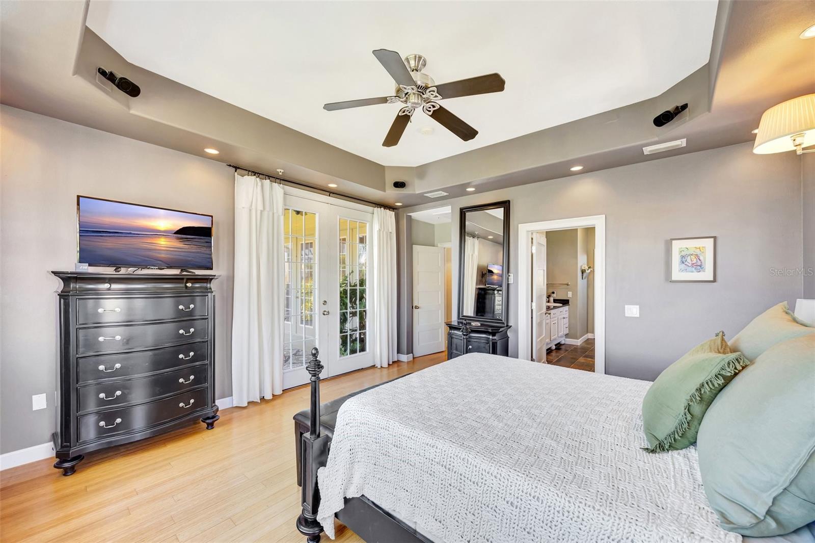 4707 TROYDALE RD, TAMPA, FL, 33615