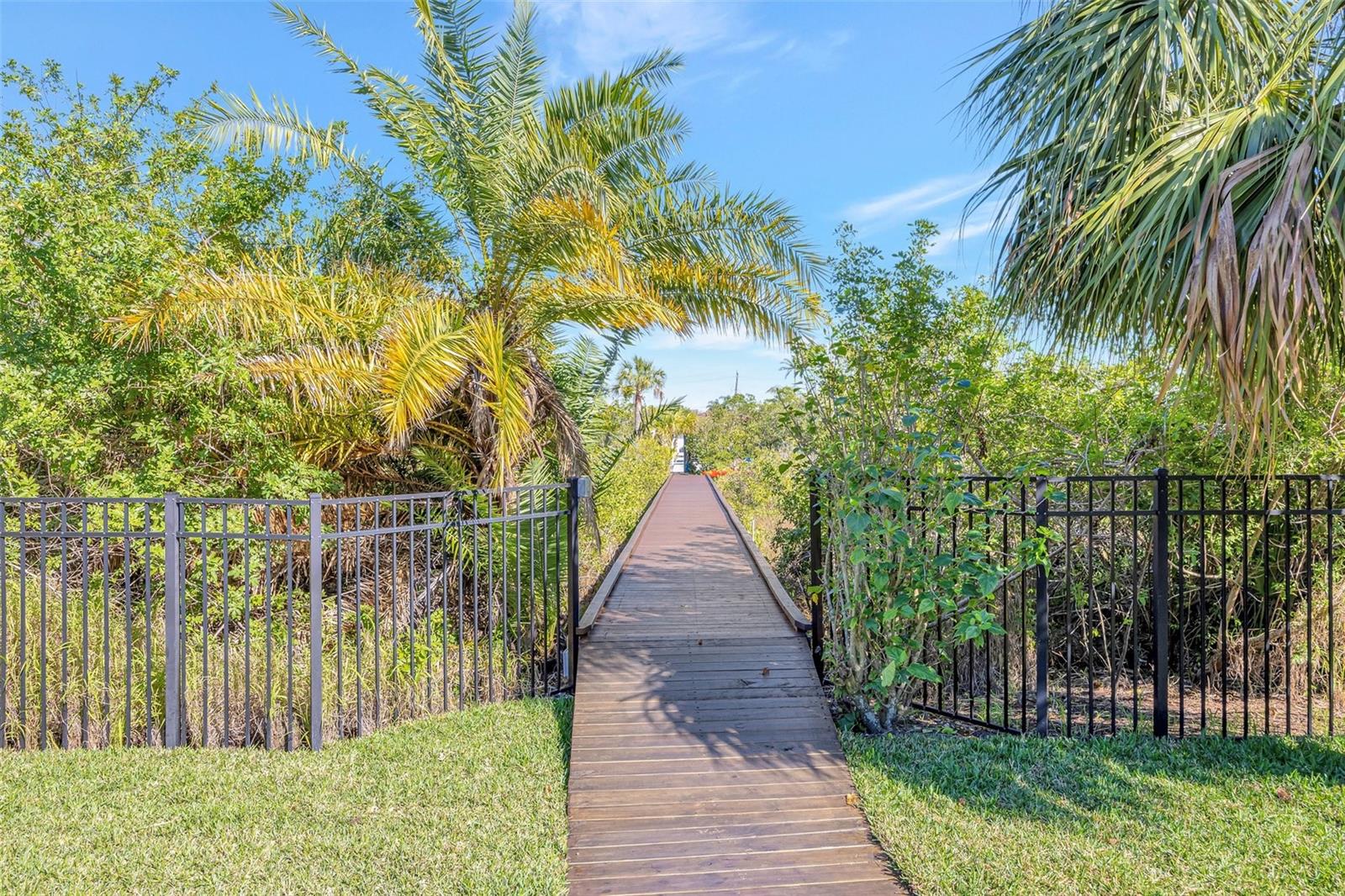 4707 TROYDALE RD, TAMPA, FL, 33615