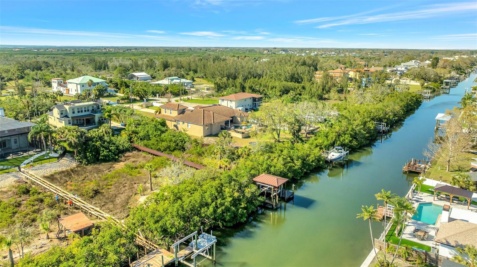 4707 TROYDALE RD, TAMPA, FL, 33615
