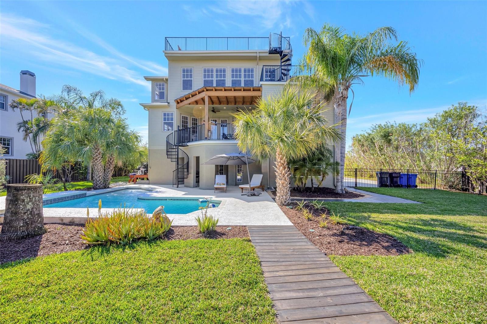 4707 TROYDALE RD, TAMPA, FL, 33615