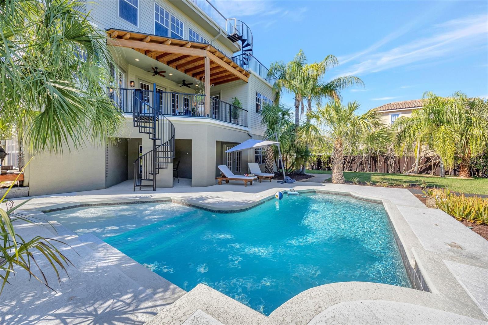 4707 TROYDALE RD, TAMPA, FL, 33615