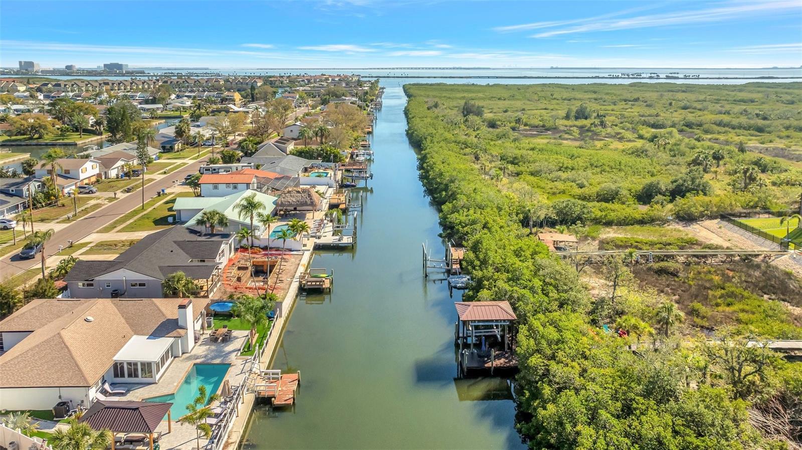 4707 TROYDALE RD, TAMPA, FL, 33615